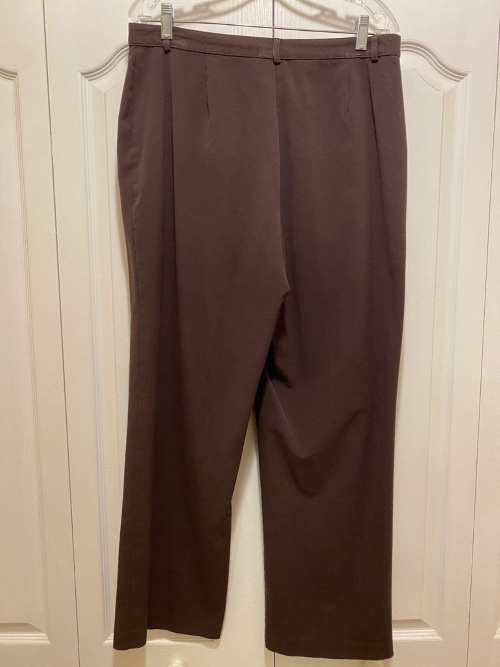 East 5th Wide-Leg Dress Pants in Brown - Picture 3 of 6